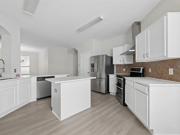 5712 Eureka Bnd — Photo 5
