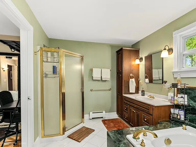 281 Waterman St — Photo 33