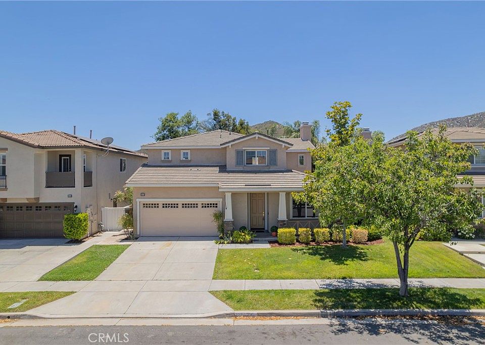 1st image of 38024 Copperwood St