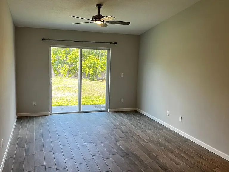 2277 SE Monroe St — Photo 17