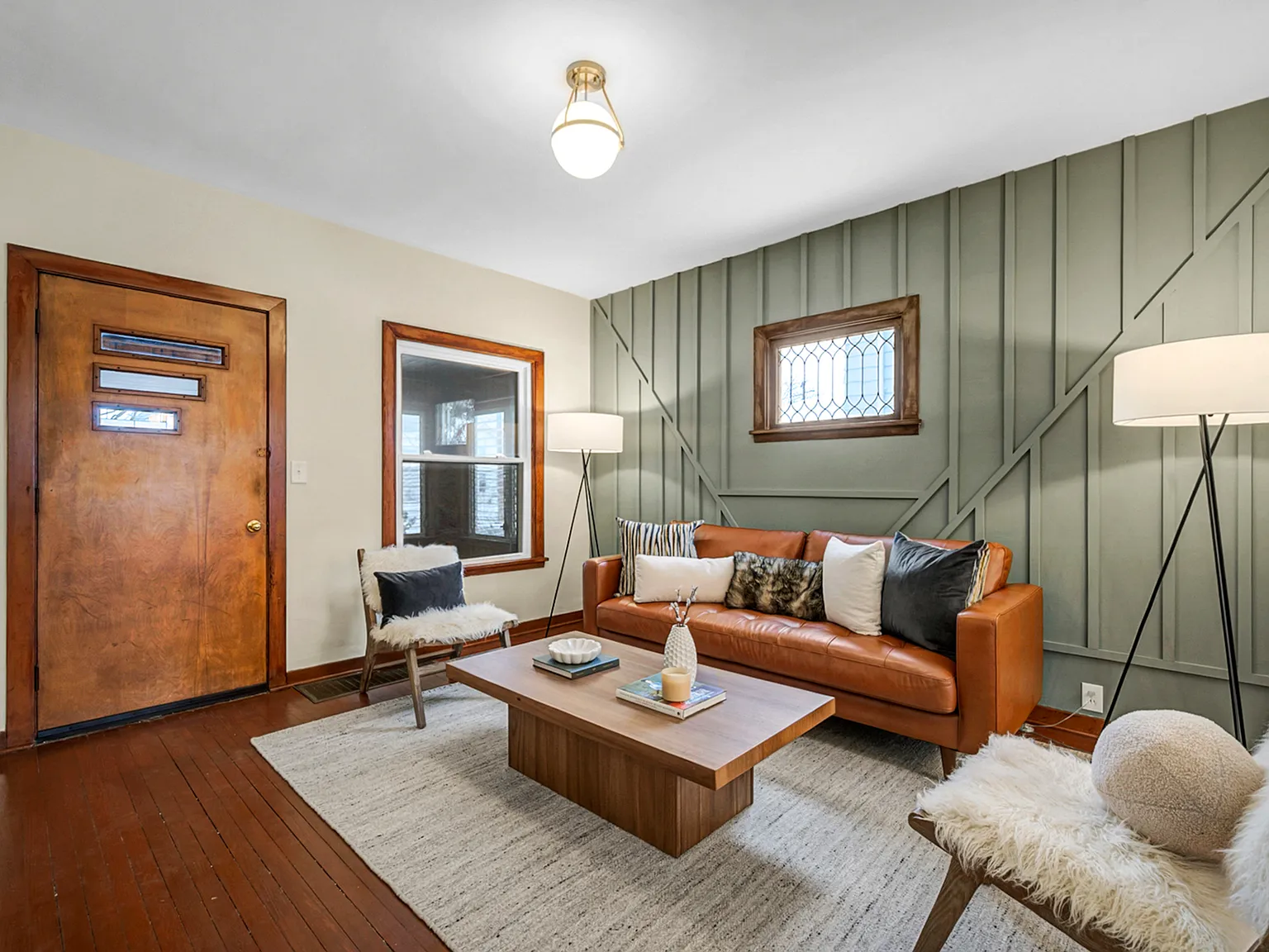 5 bed, 3292 sqft, $5,000 — Photo 3