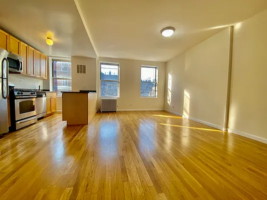 Rented by Corcoran | media 3