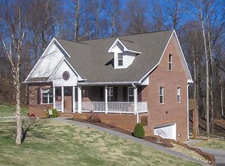 1072 Bartlett Dr, Jefferson City, TN 37760