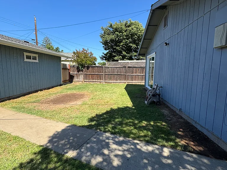4901 11th Ave — Photo 32