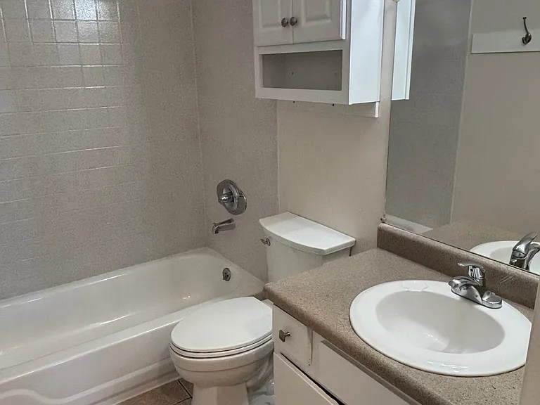 6708 Dublin Loop W #4D — Photo 10
