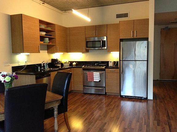 5th image of 1818 L St Unit 301