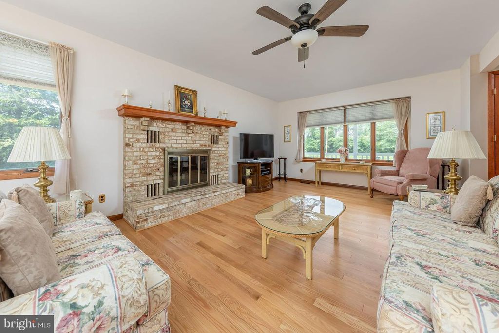 120 Asbury Station Rd, Woolwich Township, NJ - More