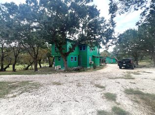 230 Teague Rd, Kerrville, TX 78028