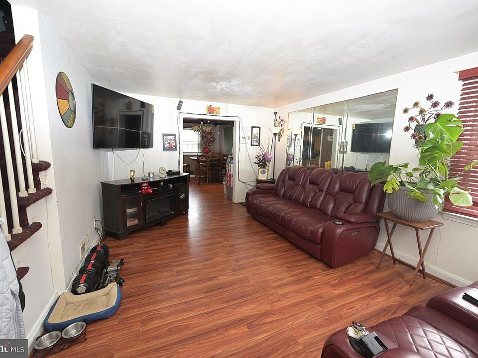 2nd image of 4507 Parkton St