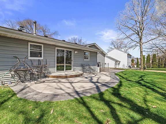 4th image of 3431 Wood ROAD