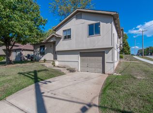 1004 N Hampton Ave, Springfield, MO 65802