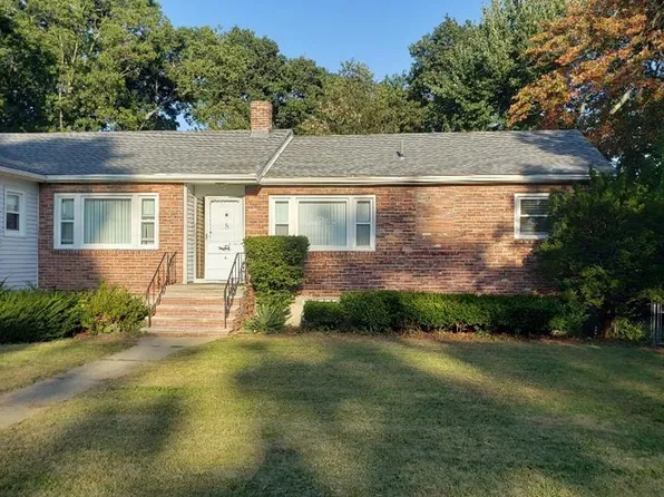8 Michael Rd, Randolph, MA 02368