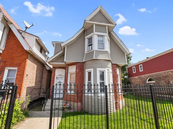 1325 S Claremont Ave, Chicago, IL 60608