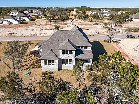 5th image of 509 Northcrest Dr