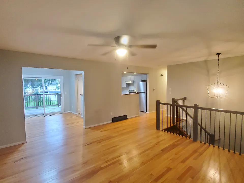 510 Cedarbrook Cres