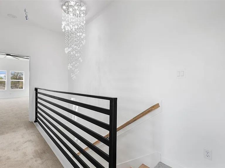 7330 Saint Lo Rd #B — Photo 12