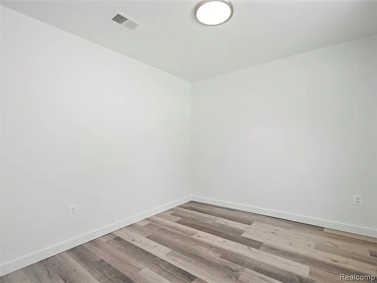 1741 E Woodward Heights Blvd — Photo 11