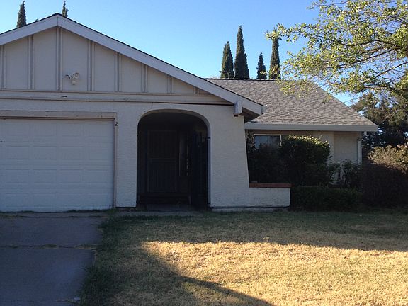2nd image of 2 Breland Ct