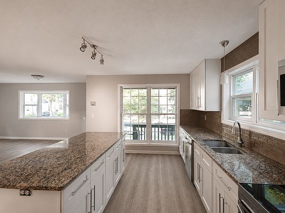 4th image of 2331 Sheridan Ave N