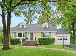 75 Madison Ter, Springfield, NJ 07081