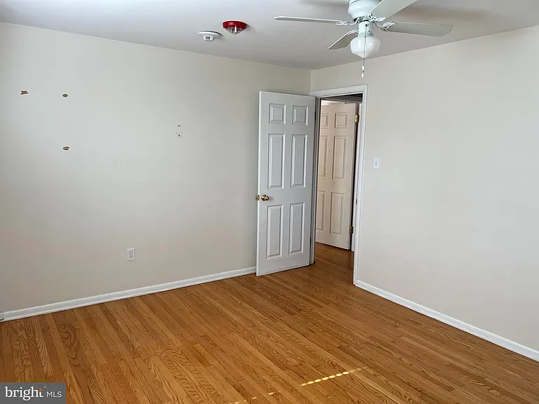 319 Meetinghouse Ln — Photo 20