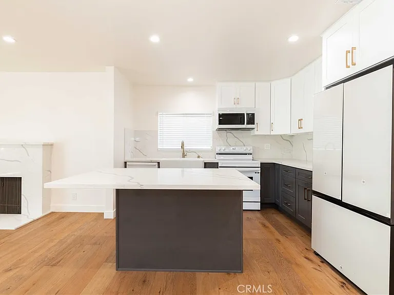 8006 Glider Ave — Photo 16