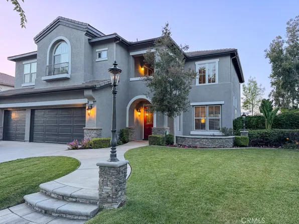 1073 Peter Christian Cir, Corona, CA 92881