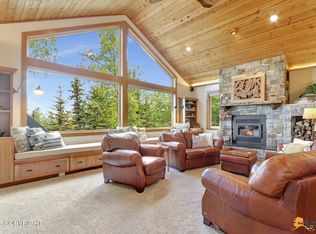 10650 Lone Tree Dr, Anchorage, AK 99507