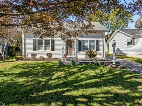 609 E Prospect St, Hackettstown Town, NJ 07840