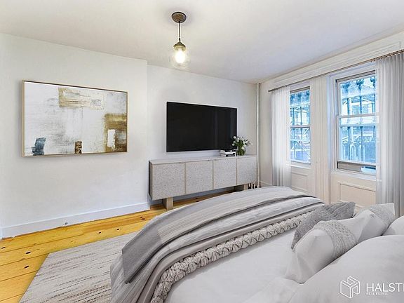 4th image of 539 Lafayette Ave #1
