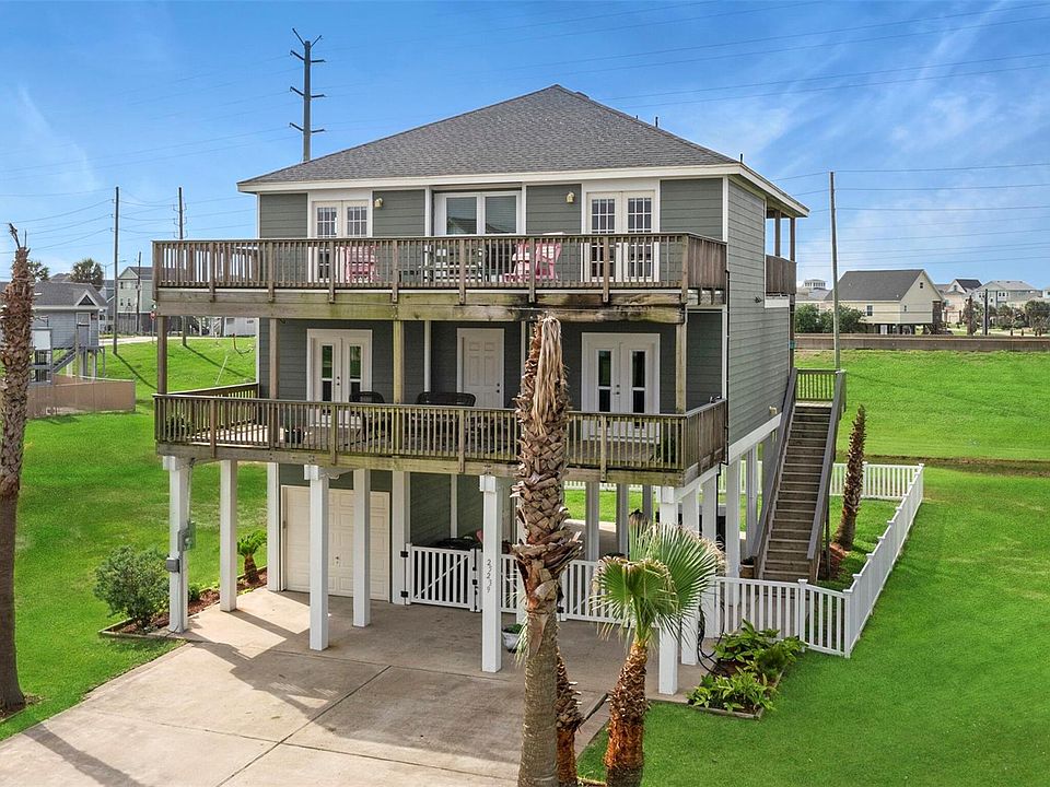 1st image of 25239 Sausalito Dr
