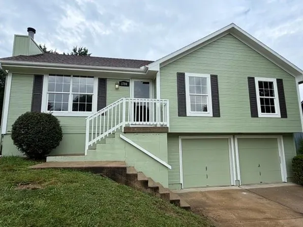 1704 Lazy Branch Rd, Independence, MO 64058