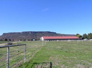 10613 Table Rock Rd, Central Point, OR 97502