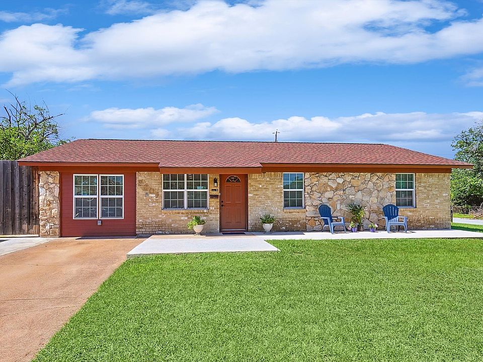 1st image of 2201 Meadow Lark Ln