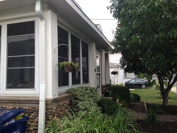 Front Entrance from driveway