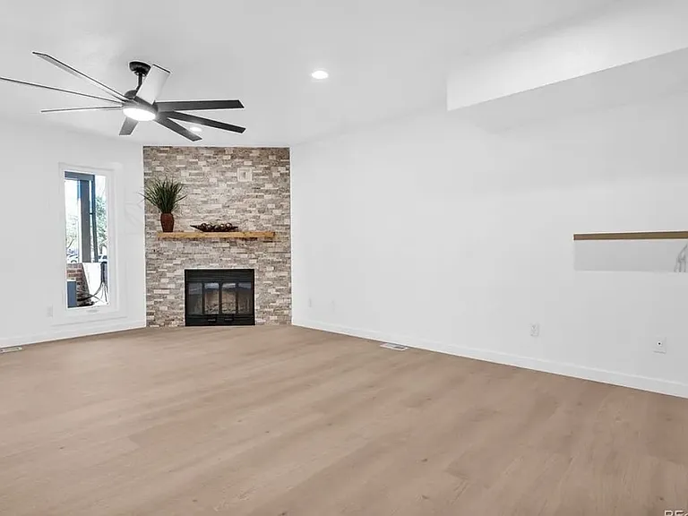 5051 Garrison St #7C — Photo 23