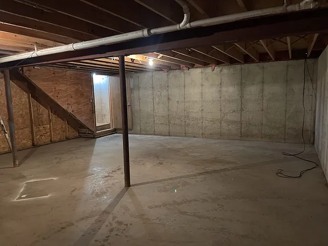479 Eisenhower St #A — Photo 21