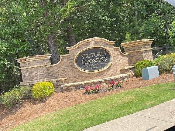 5th image of 301 Pinewood Dr