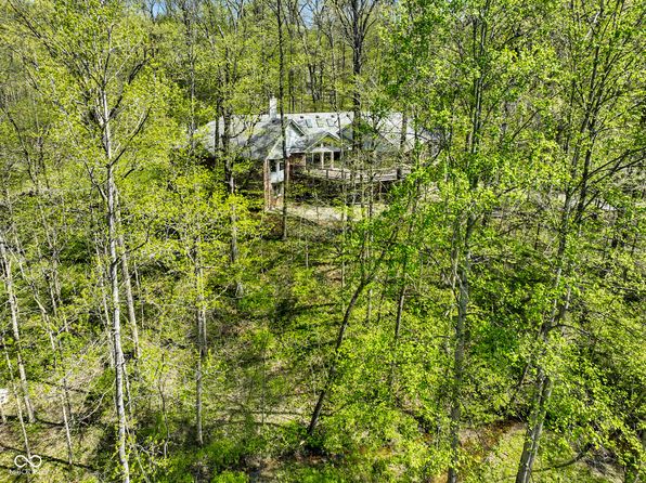 6780 E Woodland Ct, Mooresville, IN 46158