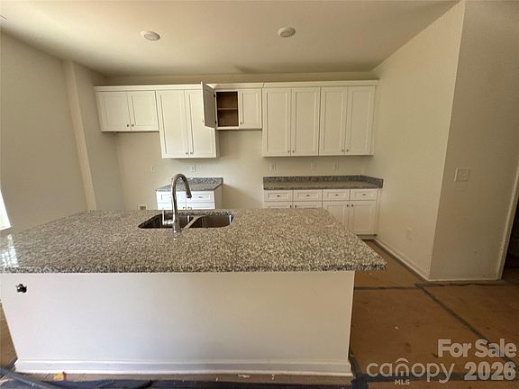 5th image of 3503 Deacon Ln
