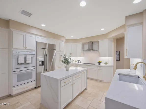 2594 Oak Valley Ln, Thousand Oaks, CA 91362