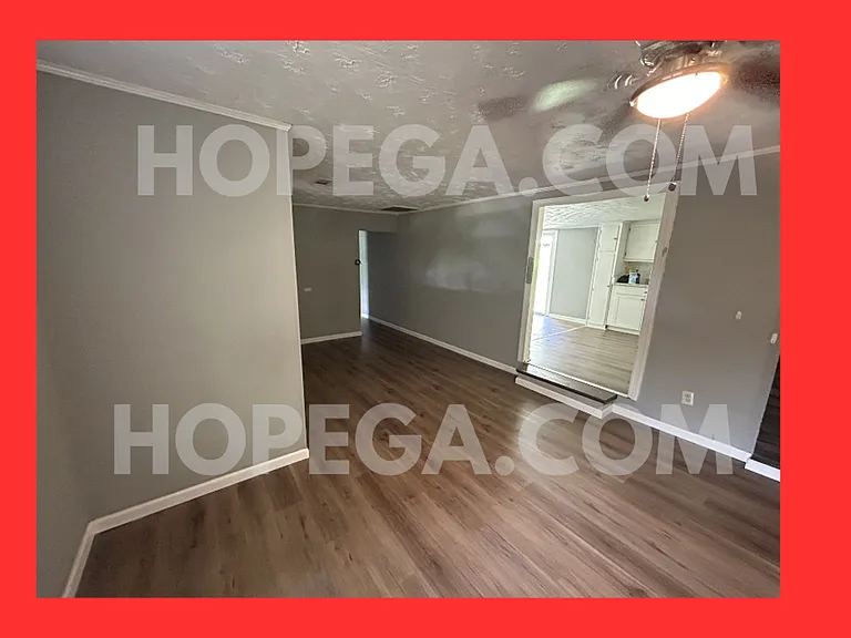 78 Ralls Rd — Photo 4