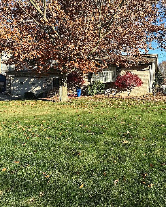 1st image of 600 Oakridge Dr
