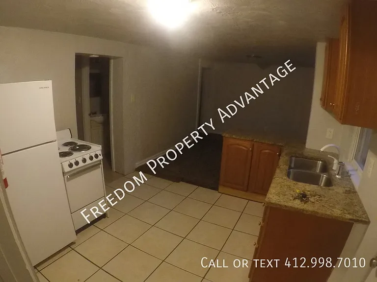 291 Greenlee Rd #1 — Photo 4