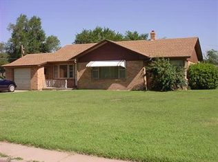 319 W 5th Ave, Saint John, KS 67576