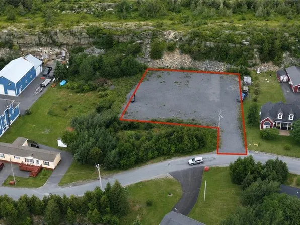 695 Water Street, Bay Roberts, NL A0A1G0