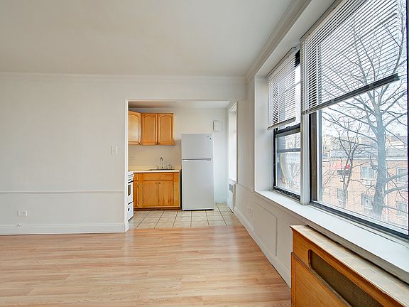 5th image of 83-45 Vietor Ave APT 5P