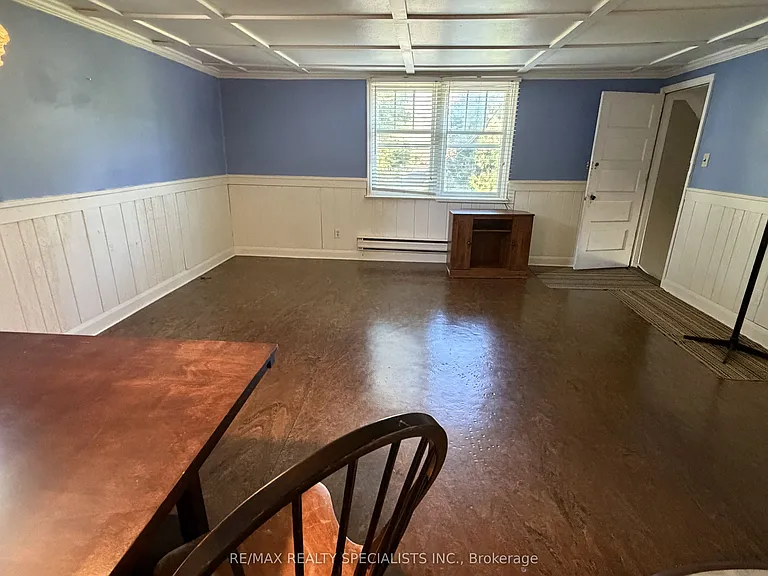 1190 Clarkson Rd N — Photo 5