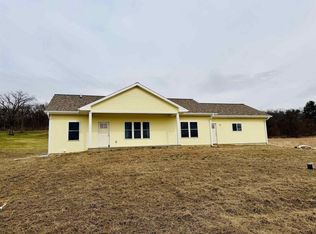 N2577 Pine Tree Road, Monroe, WI 53566