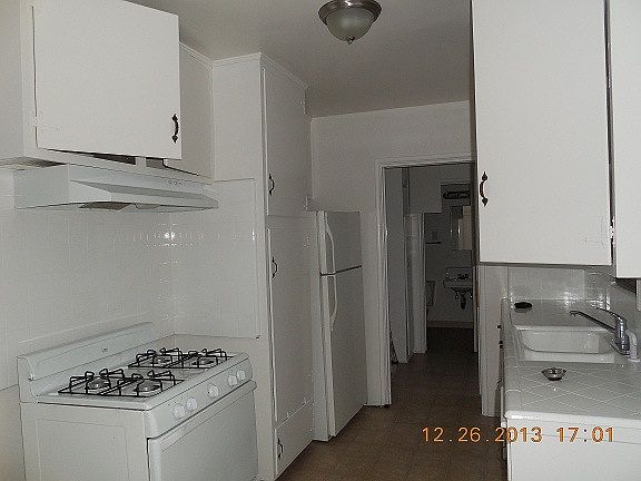 4th image of 109 N Cedar Ave APT 5